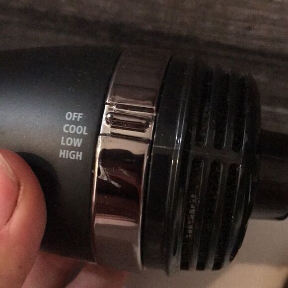 Hot Tools One-Step Detachable blowout volumizer - Picture 8 of 8